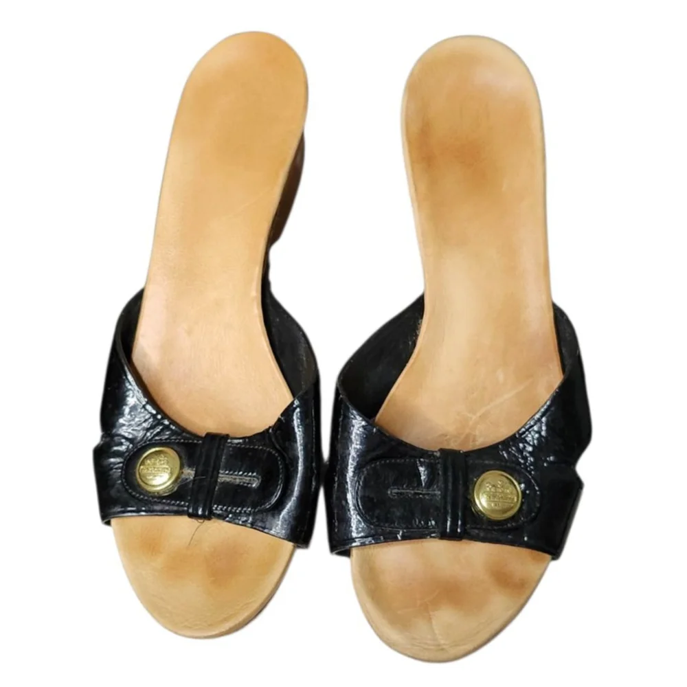 Coach Black Crinkle Patent Leather "Lee" Wooden Clogs Size 9.5 - Picture 2 of 8